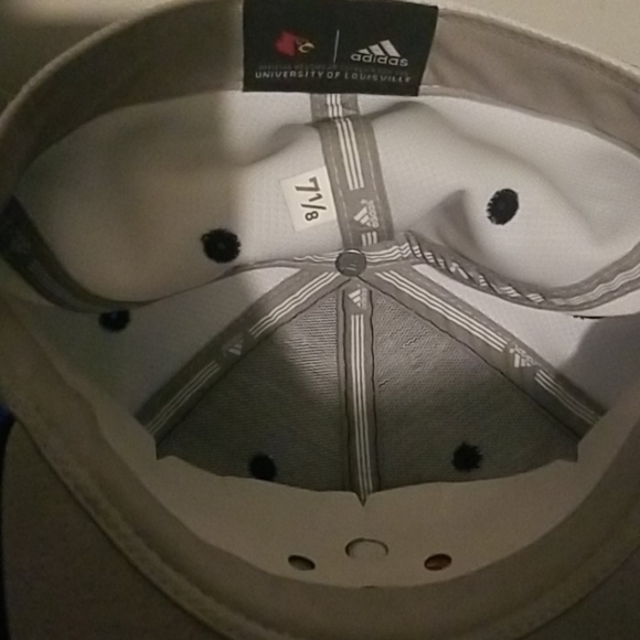 Hat - Picture 3 of 3